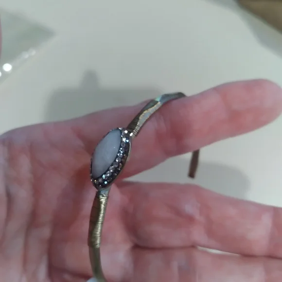 💎🎁 Boho Brass Thin Cuff Bracelet Casual & Easy! - Picture 12 of 12